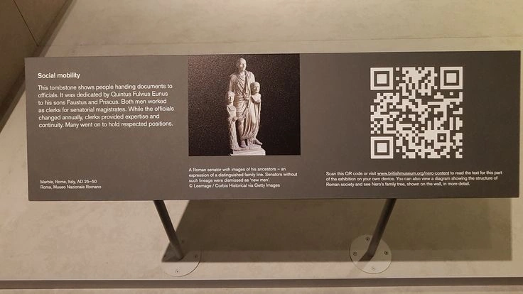 contextual depth in museum