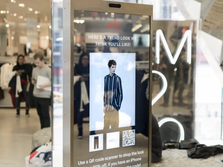 H&M QR Code example