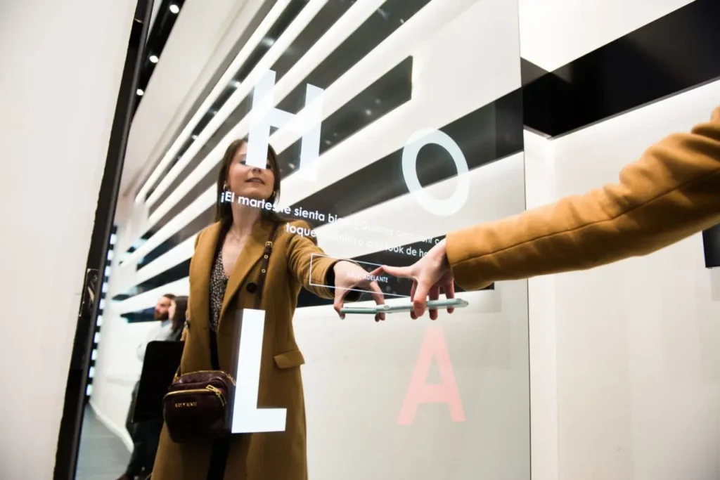 Sephora digital mirrors example